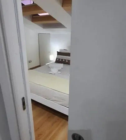 La Mansarda Bed & Breakfast *