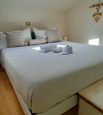 La Mansarda Bed & Breakfast 4*