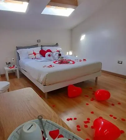 La Mansarda Bed & Breakfast 4*