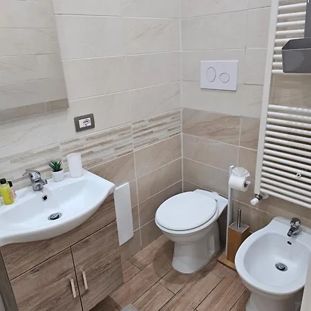 La Mansarda Bed & Breakfast 4*