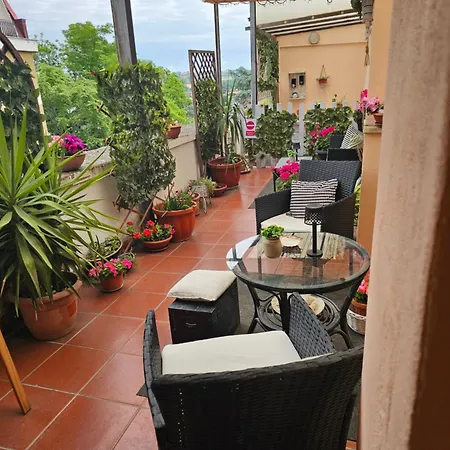 La Mansarda Bed & Breakfast