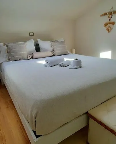 La Mansarda Couette-café 4*