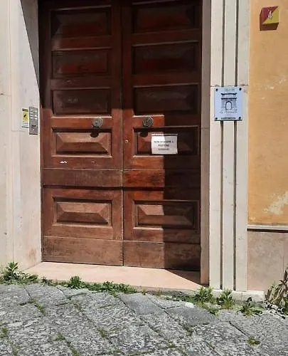 La Mansarda Couette-café 4*