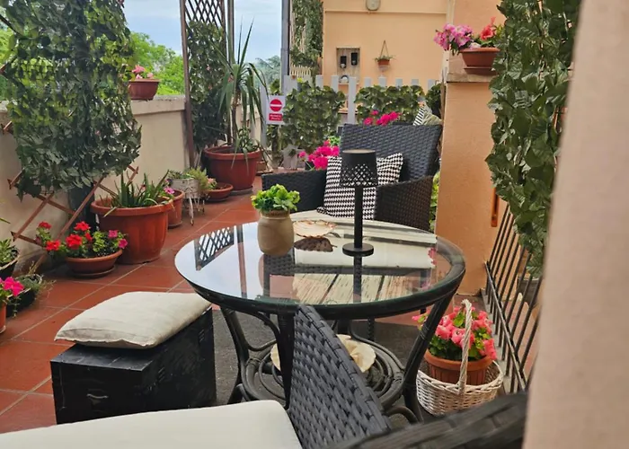 La Mansarda Couette-café 4*