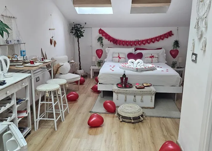 Couette-café La Mansarda 4*